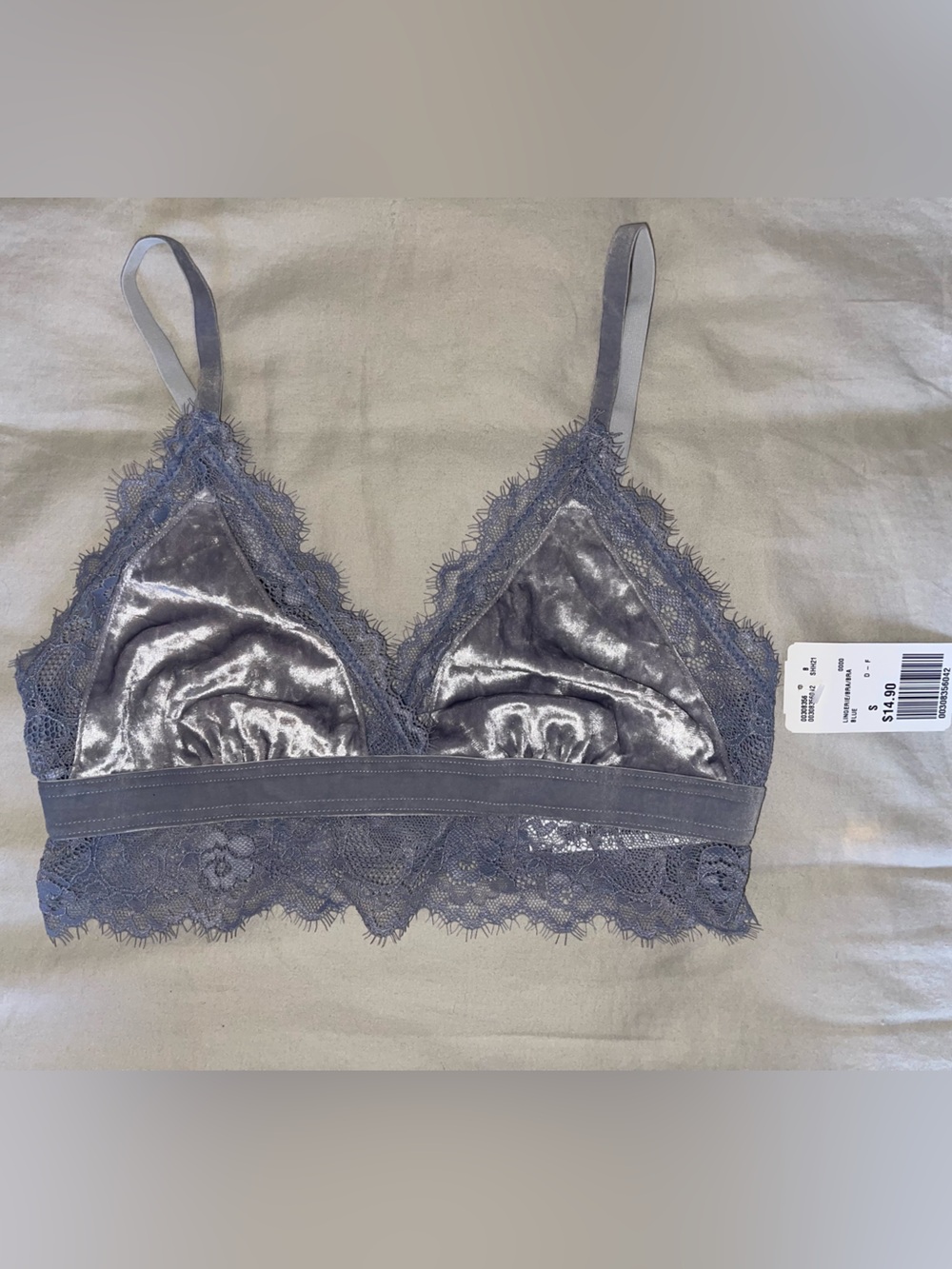 NWT Forever 21 Velvet Lace Triangle Bralette - Lavender - S